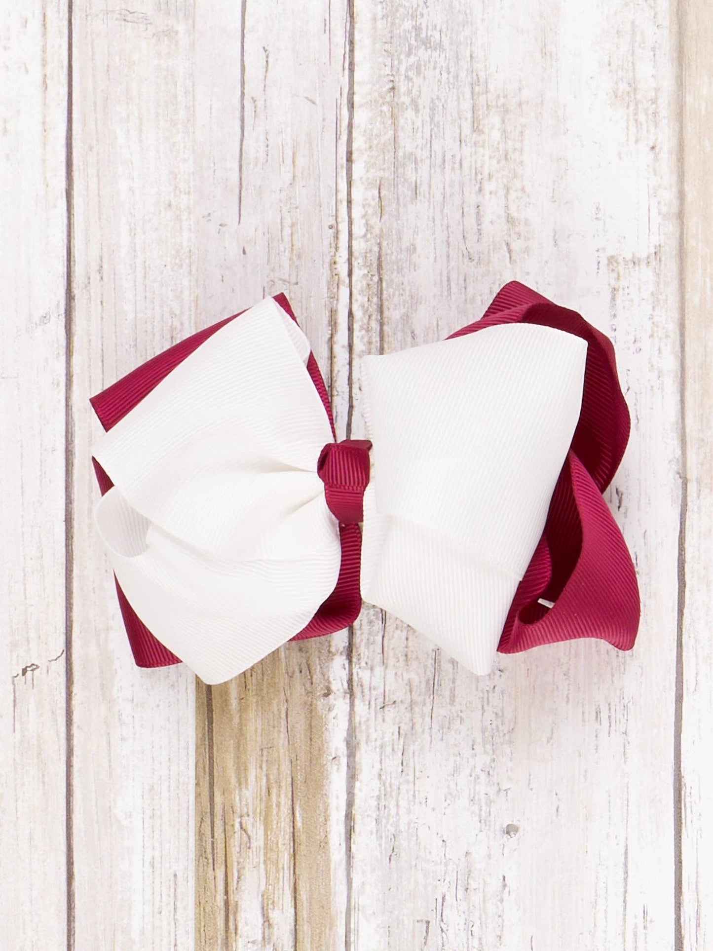 Collegiate Team Bow