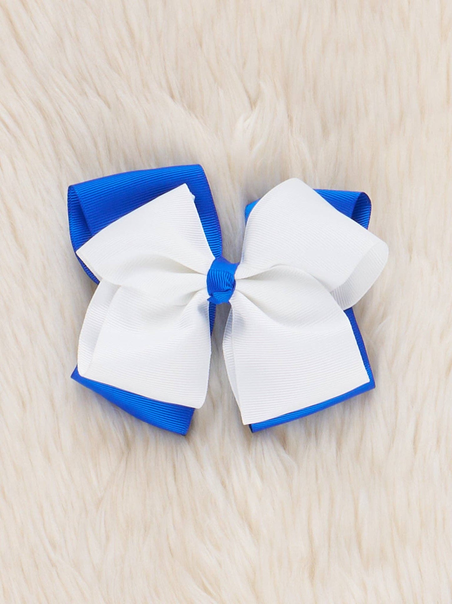 Collegiate Team Bow